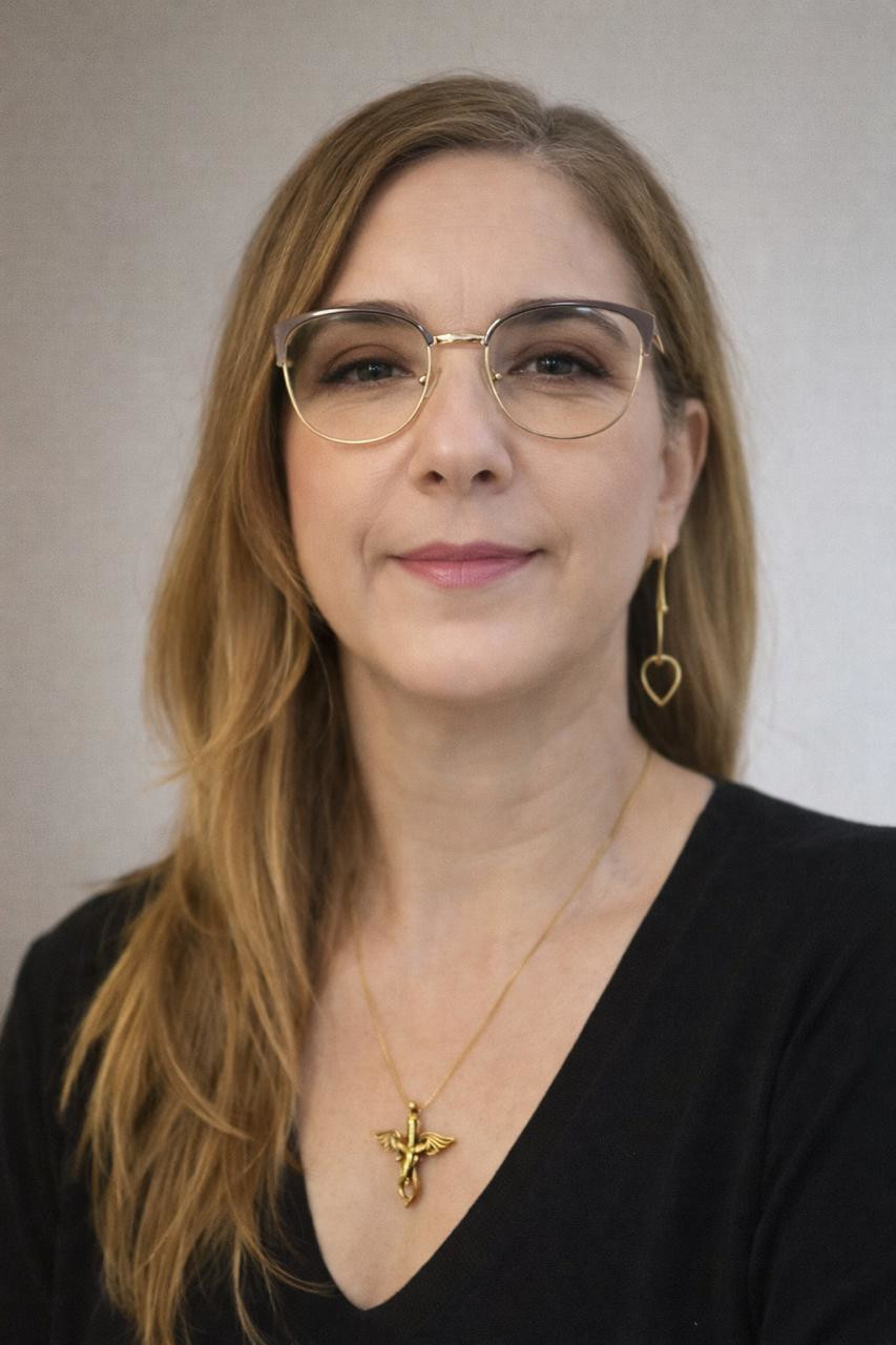 Drª Elisângela Keirsbaumer