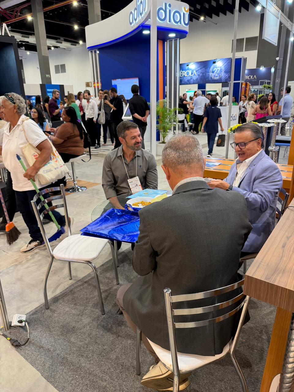 Diretoria do SEMAF em visita a Recife 03